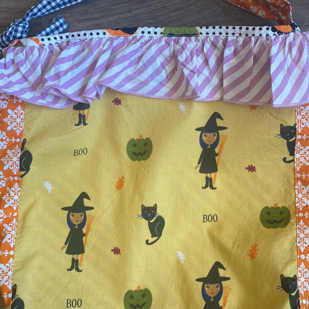 Matilda Jane Halloween Tote Candy bag - Picture 5 of 9
